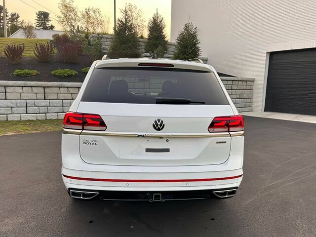 Белый Фольксваген Другая, объемом двигателя 3.6 л и пробегом 28 тыс. км за 13000 $, фото 5 на Automoto.ua