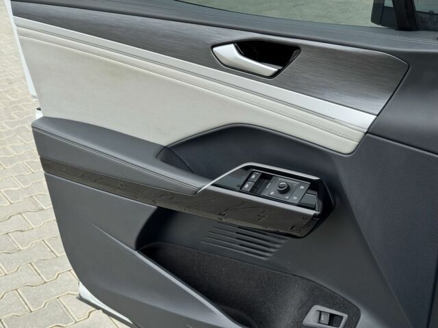 Білий Фольксваген Інша, об'ємом двигуна 0 л та пробігом 63 тис. км за 25999 $, фото 11 на Automoto.ua