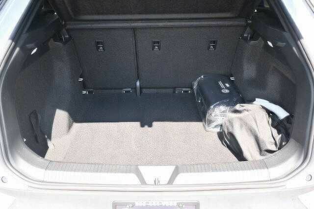 Белый Фольксваген Другая, объемом двигателя 0 л и пробегом 45 тыс. км за 13500 $, фото 10 на Automoto.ua