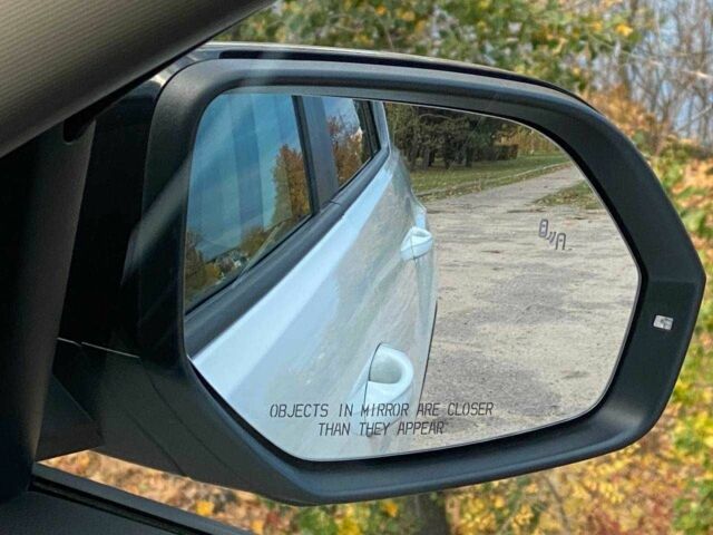 Белый Фольксваген Другая, объемом двигателя 3.6 л и пробегом 105 тыс. км за 30999 $, фото 4 на Automoto.ua