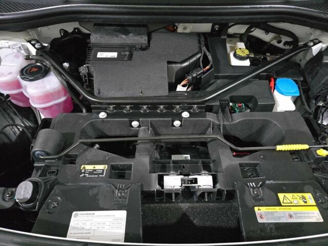 Білий Фольксваген Інша, об'ємом двигуна 0 л та пробігом 24 тис. км за 7000 $, фото 8 на Automoto.ua