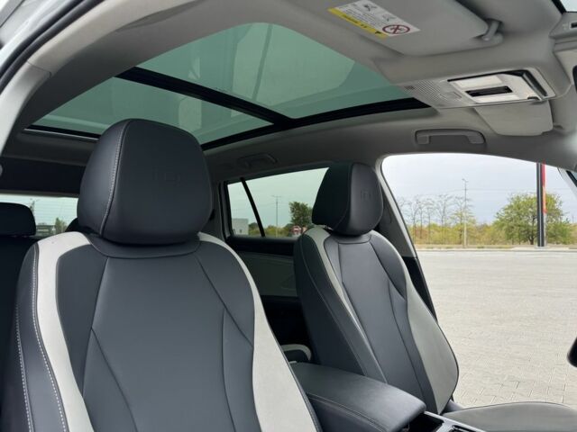 Білий Фольксваген Інша, об'ємом двигуна 0 л та пробігом 63 тис. км за 25999 $, фото 16 на Automoto.ua