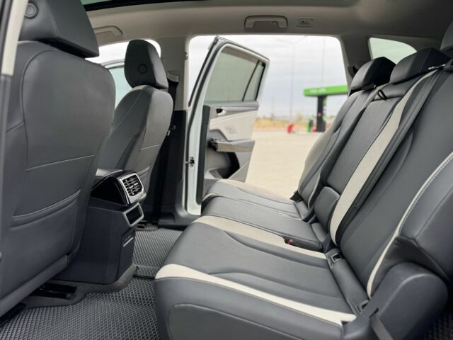 Білий Фольксваген Інша, об'ємом двигуна 0 л та пробігом 63 тис. км за 25999 $, фото 18 на Automoto.ua