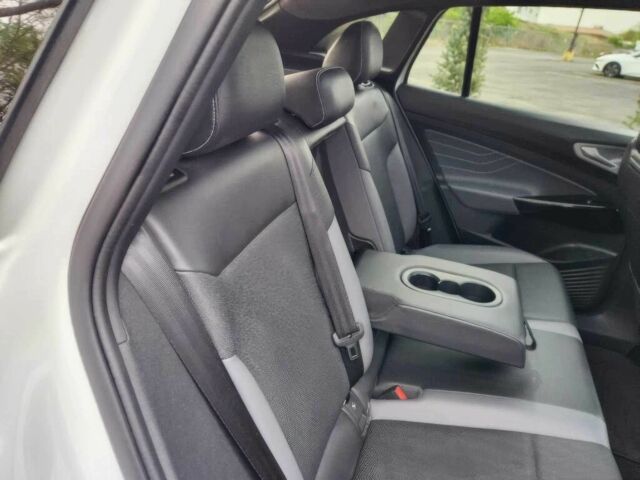 Белый Фольксваген Другая, объемом двигателя 0 л и пробегом 16 тыс. км за 14000 $, фото 11 на Automoto.ua