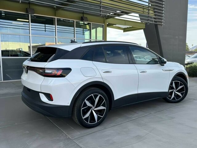 Белый Фольксваген Другая, объемом двигателя 0 л и пробегом 16 тыс. км за 18000 $, фото 1 на Automoto.ua