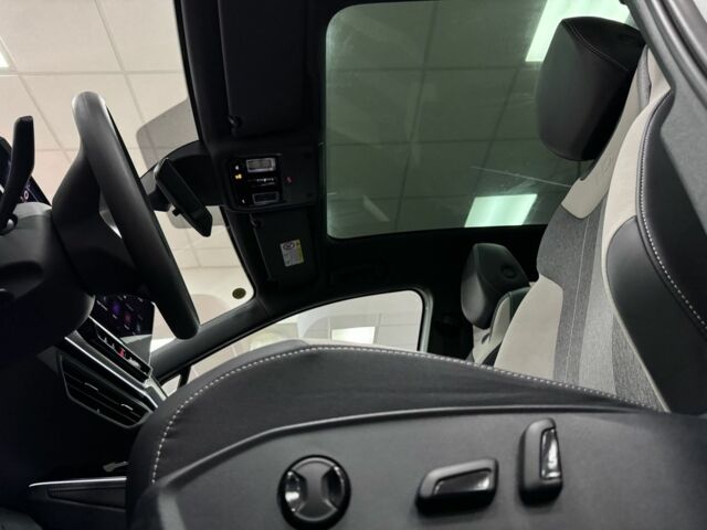 Белый Фольксваген Другая, объемом двигателя 0 л и пробегом 21 тыс. км за 25300 $, фото 12 на Automoto.ua