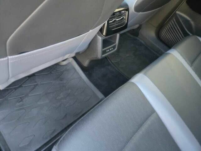 Белый Фольксваген Другая, объемом двигателя 0 л и пробегом 16 тыс. км за 16300 $, фото 15 на Automoto.ua