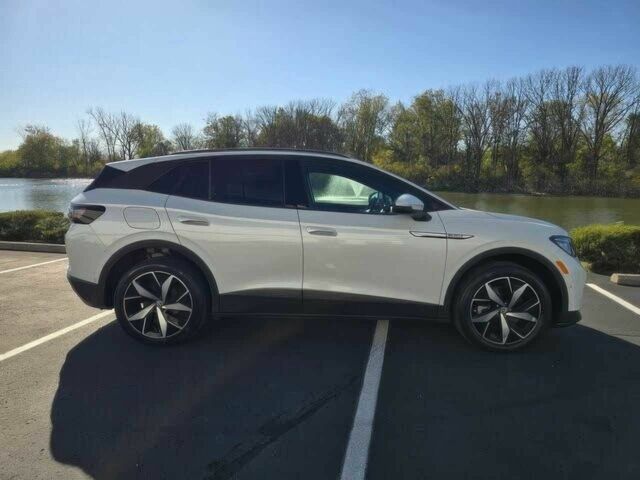 Белый Фольксваген Другая, объемом двигателя 0 л и пробегом 16 тыс. км за 16300 $, фото 2 на Automoto.ua