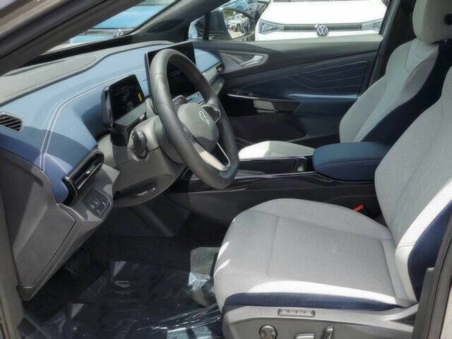 Белый Фольксваген Другая, объемом двигателя 0 л и пробегом 9 тыс. км за 15000 $, фото 7 на Automoto.ua