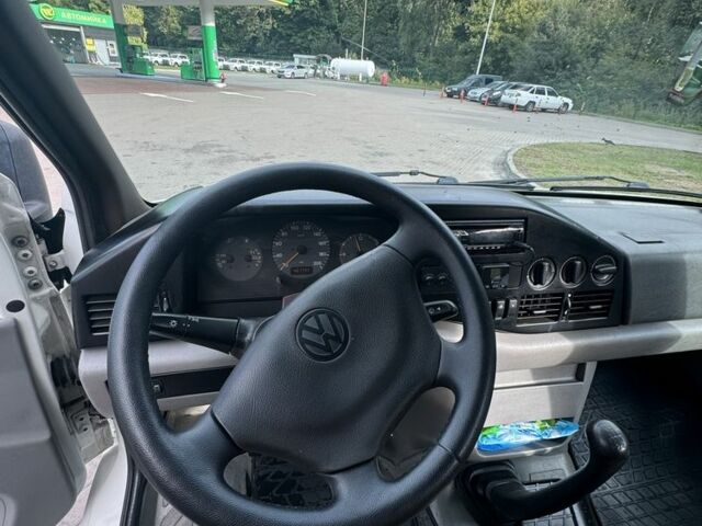 Белый Фольксваген Другая, объемом двигателя 2.5 л и пробегом 421 тыс. км за 13100 $, фото 14 на Automoto.ua