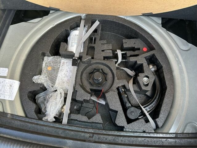 Черный Фольксваген Другая, объемом двигателя 1.6 л и пробегом 250 тыс. км за 11500 $, фото 18 на Automoto.ua