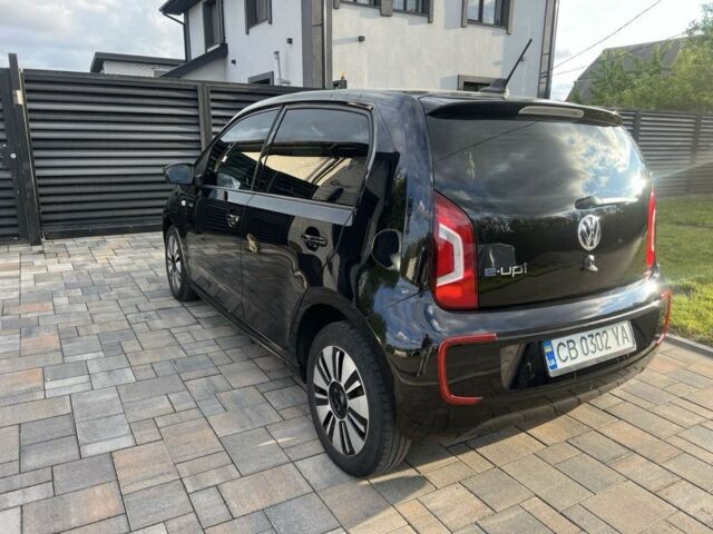 Черный Фольксваген Другая, объемом двигателя 0 л и пробегом 108 тыс. км за 6600 $, фото 3 на Automoto.ua