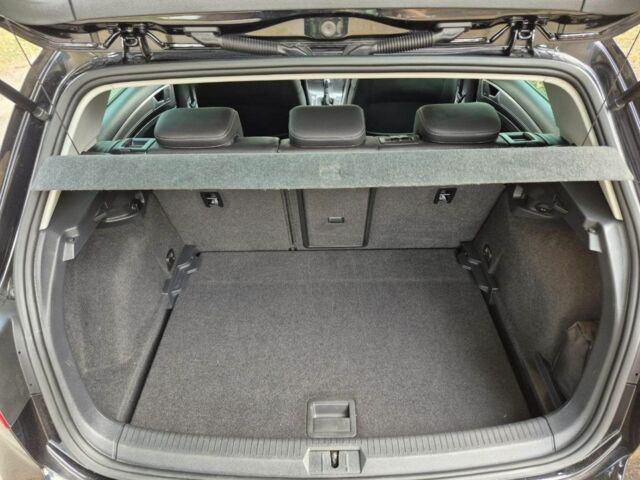 Черный Фольксваген Другая, объемом двигателя 0 л и пробегом 124 тыс. км за 10800 $, фото 14 на Automoto.ua