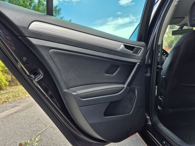 Черный Фольксваген Другая, объемом двигателя 0 л и пробегом 124 тыс. км за 10800 $, фото 20 на Automoto.ua