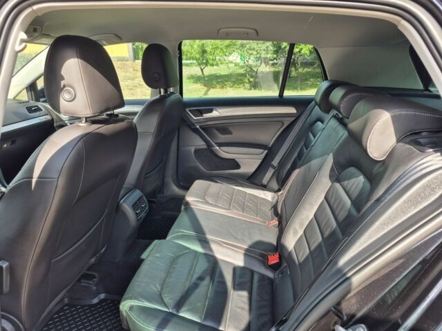 Черный Фольксваген Другая, объемом двигателя 0 л и пробегом 124 тыс. км за 10800 $, фото 10 на Automoto.ua