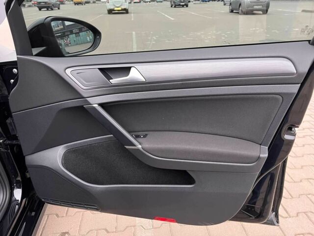 Черный Фольксваген Другая, объемом двигателя 0 л и пробегом 135 тыс. км за 14600 $, фото 17 на Automoto.ua