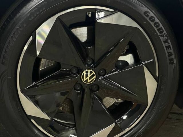 Черный Фольксваген Другая, объемом двигателя 0 л и пробегом 17 тыс. км за 27500 $, фото 6 на Automoto.ua