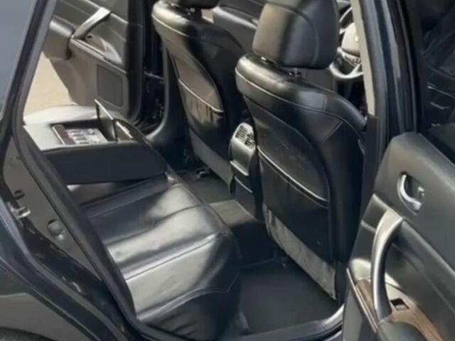 Черный Фольксваген Другая, объемом двигателя 3.5 л и пробегом 179 тыс. км за 9999 $, фото 2 на Automoto.ua