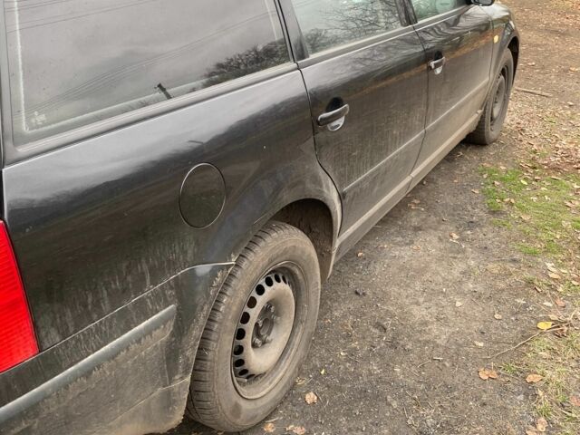 Черный Фольксваген Другая, объемом двигателя 0 л и пробегом 460 тыс. км за 2859 $, фото 4 на Automoto.ua