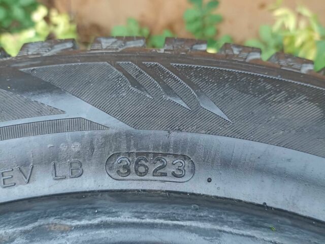 Черный Фольксваген Другая, объемом двигателя 1.9 л и пробегом 354 тыс. км за 2318 $, фото 12 на Automoto.ua