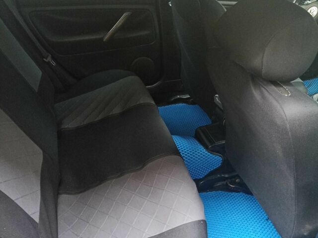 Черный Фольксваген Другая, объемом двигателя 1.9 л и пробегом 354 тыс. км за 2318 $, фото 5 на Automoto.ua