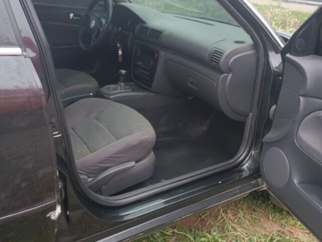 Черный Фольксваген Другая, объемом двигателя 2 л и пробегом 180 тыс. км за 1100 $, фото 12 на Automoto.ua