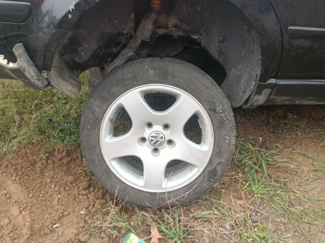 Черный Фольксваген Другая, объемом двигателя 2 л и пробегом 180 тыс. км за 1100 $, фото 5 на Automoto.ua