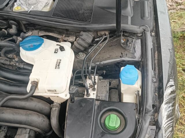 Черный Фольксваген Другая, объемом двигателя 2 л и пробегом 180 тыс. км за 1100 $, фото 23 на Automoto.ua