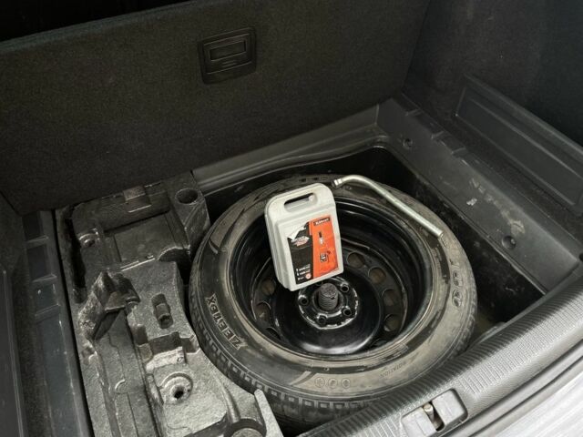 Черный Фольксваген Другая, объемом двигателя 2 л и пробегом 350 тыс. км за 3094 $, фото 14 на Automoto.ua