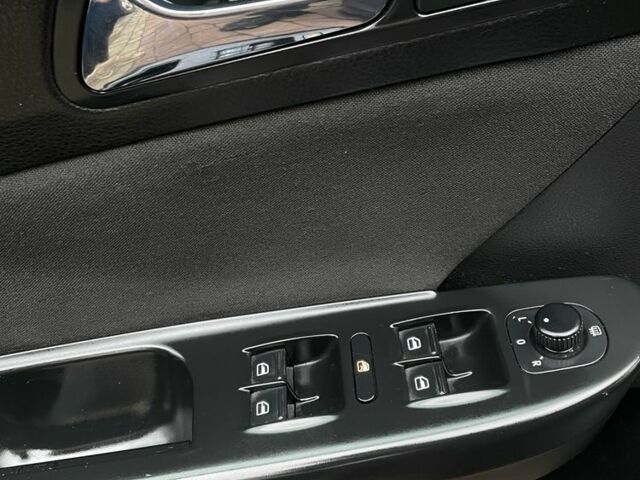 Черный Фольксваген Другая, объемом двигателя 2 л и пробегом 350 тыс. км за 3094 $, фото 12 на Automoto.ua