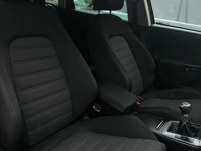 Черный Фольксваген Другая, объемом двигателя 2 л и пробегом 350 тыс. км за 3094 $, фото 10 на Automoto.ua