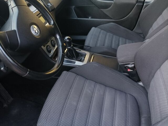 Чорний Фольксваген Інша, об'ємом двигуна 1.6 л та пробігом 227 тис. км за 6100 $, фото 6 на Automoto.ua