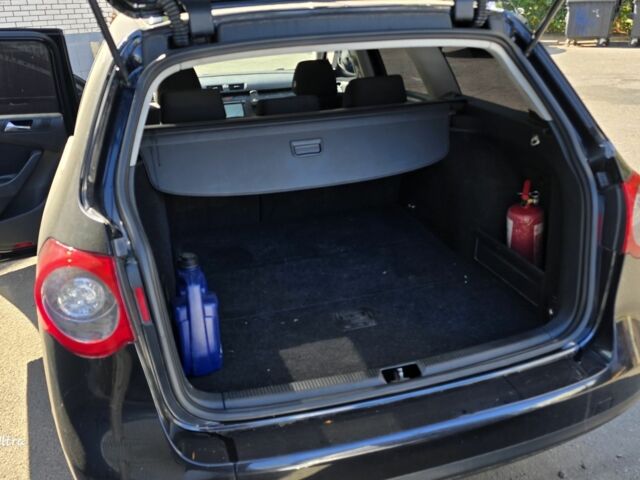 Черный Фольксваген Другая, объемом двигателя 2 л и пробегом 270 тыс. км за 5700 $, фото 3 на Automoto.ua