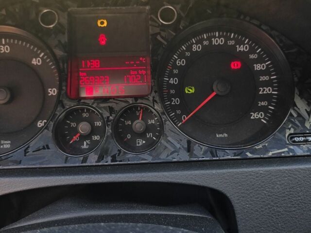 Черный Фольксваген Другая, объемом двигателя 2 л и пробегом 270 тыс. км за 5700 $, фото 4 на Automoto.ua