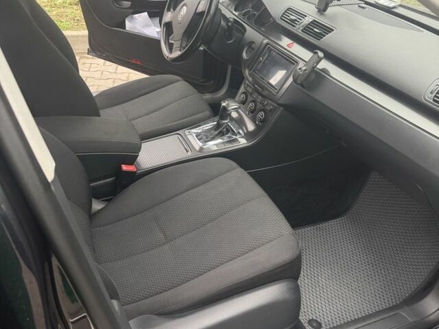 Черный Фольксваген Другая, объемом двигателя 2 л и пробегом 300 тыс. км за 7500 $, фото 3 на Automoto.ua