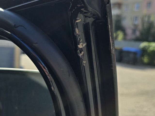 Черный Фольксваген Другая, объемом двигателя 2 л и пробегом 270 тыс. км за 5700 $, фото 13 на Automoto.ua