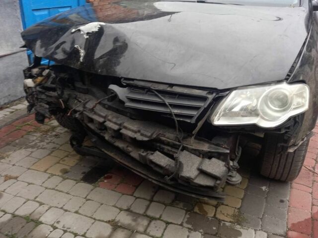 Черный Фольксваген Другая, объемом двигателя 0 л и пробегом 300 тыс. км за 2800 $, фото 4 на Automoto.ua