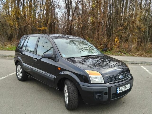 Черный Фольксваген Другая, объемом двигателя 0 л и пробегом 777 тыс. км за 4599 $, фото 1 на Automoto.ua