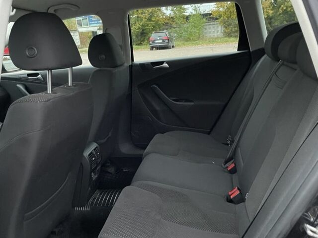 Черный Фольксваген Другая, объемом двигателя 1.4 л и пробегом 257 тыс. км за 4999 $, фото 6 на Automoto.ua