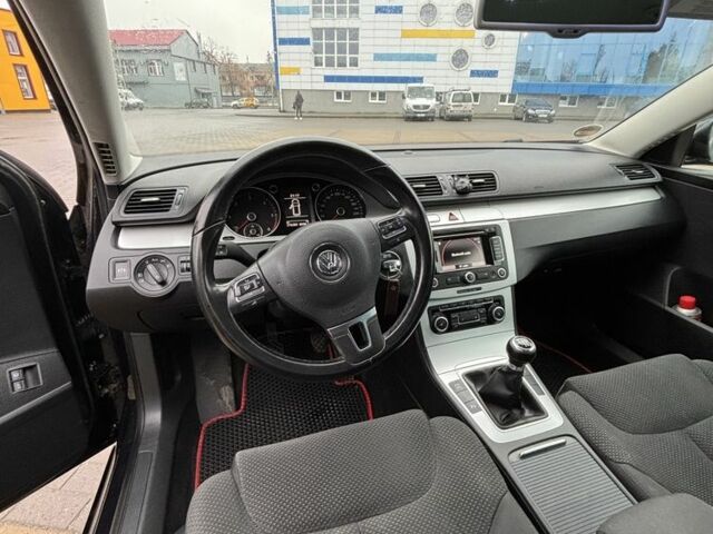 Черный Фольксваген Другая, объемом двигателя 2 л и пробегом 272 тыс. км за 7199 $, фото 7 на Automoto.ua