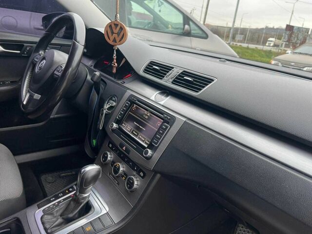 Черный Фольксваген Другая, объемом двигателя 2 л и пробегом 269 тыс. км за 10500 $, фото 1 на Automoto.ua