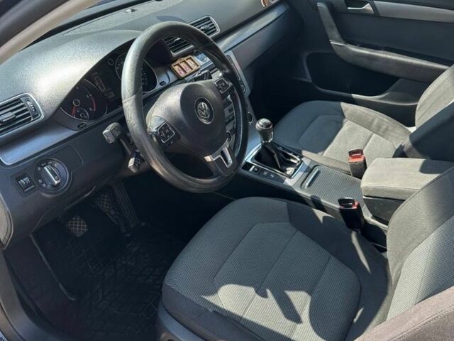 Черный Фольксваген Другая, объемом двигателя 2 л и пробегом 232 тыс. км за 11000 $, фото 6 на Automoto.ua