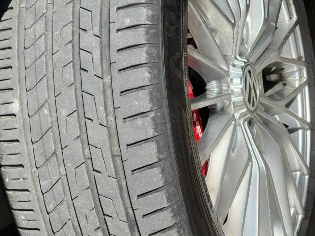 Чорний Фольксваген Інша, об'ємом двигуна 2 л та пробігом 329 тис. км за 12850 $, фото 5 на Automoto.ua