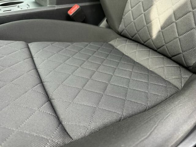 Черный Фольксваген Другая, объемом двигателя 2 л и пробегом 193 тыс. км за 17900 $, фото 15 на Automoto.ua