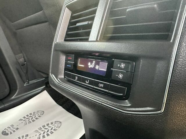 Черный Фольксваген Другая, объемом двигателя 2 л и пробегом 193 тыс. км за 17900 $, фото 10 на Automoto.ua