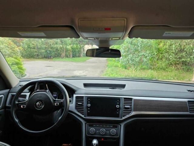 Черный Фольксваген Другая, объемом двигателя 3.6 л и пробегом 58 тыс. км за 23900 $, фото 13 на Automoto.ua