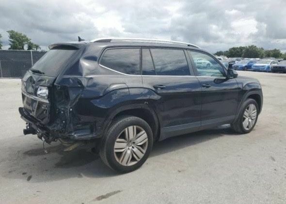 Чорний Фольксваген Інша, об'ємом двигуна 3.6 л та пробігом 150 тис. км за 17600 $, фото 2 на Automoto.ua