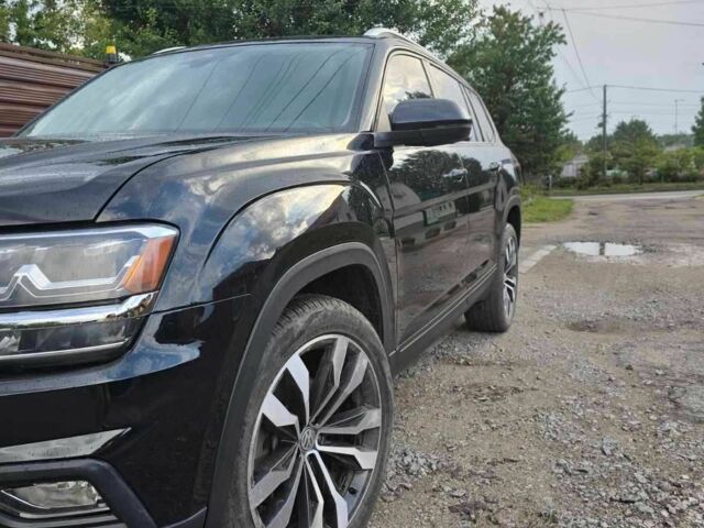 Черный Фольксваген Другая, объемом двигателя 3.6 л и пробегом 58 тыс. км за 23900 $, фото 3 на Automoto.ua