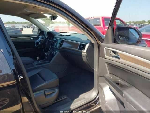 Черный Фольксваген Другая, объемом двигателя 0 л и пробегом 90 тыс. км за 3500 $, фото 4 на Automoto.ua