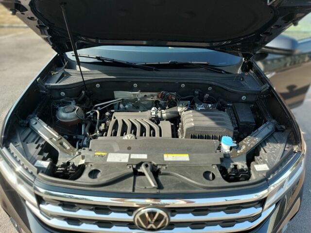 Черный Фольксваген Другая, объемом двигателя 3.6 л и пробегом 105 тыс. км за 26700 $, фото 17 на Automoto.ua